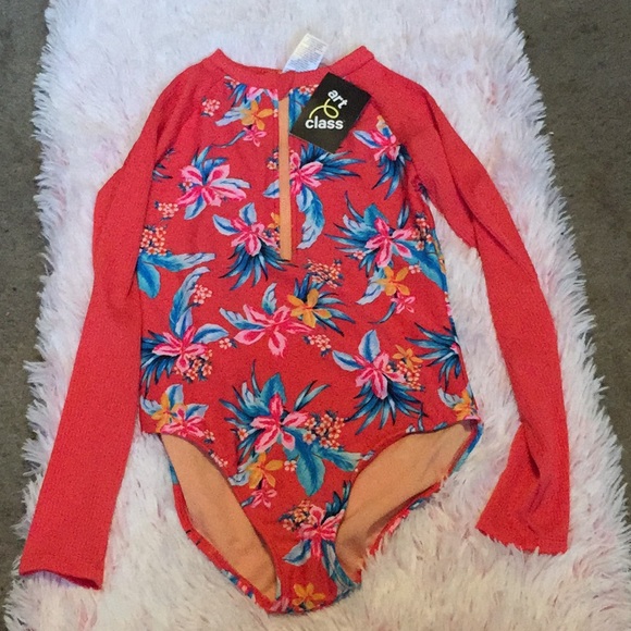 Swimsuit - Picture 3 of 3